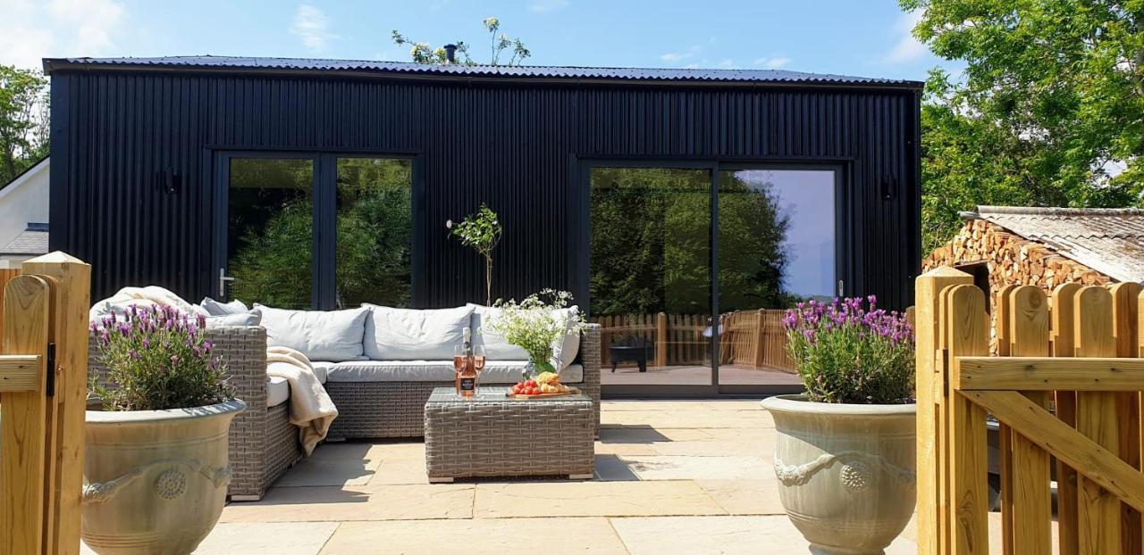 Finest Retreats - Blackbarn Wood Balsham Экстерьер фото